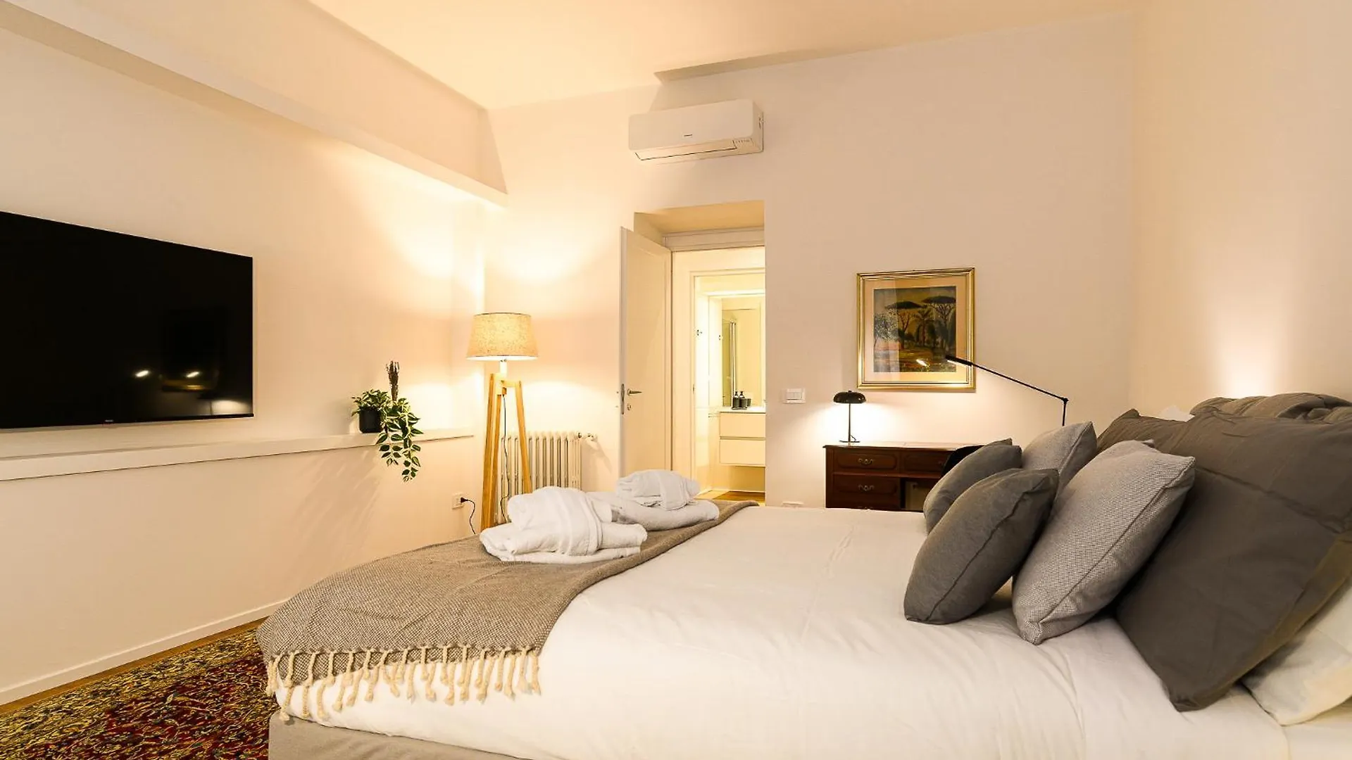 Central Near Vatican By Ndp Rent Rome Apartment