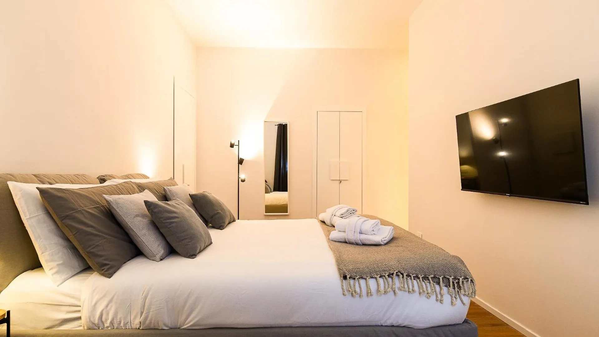 Central Near Vatican By Ndp Rent Rome