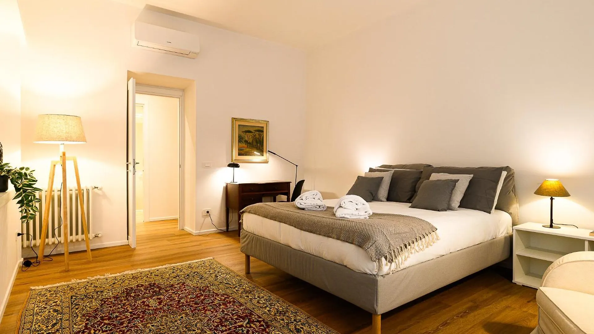 Central Near Vatican By Ndp Rent Rome Italy