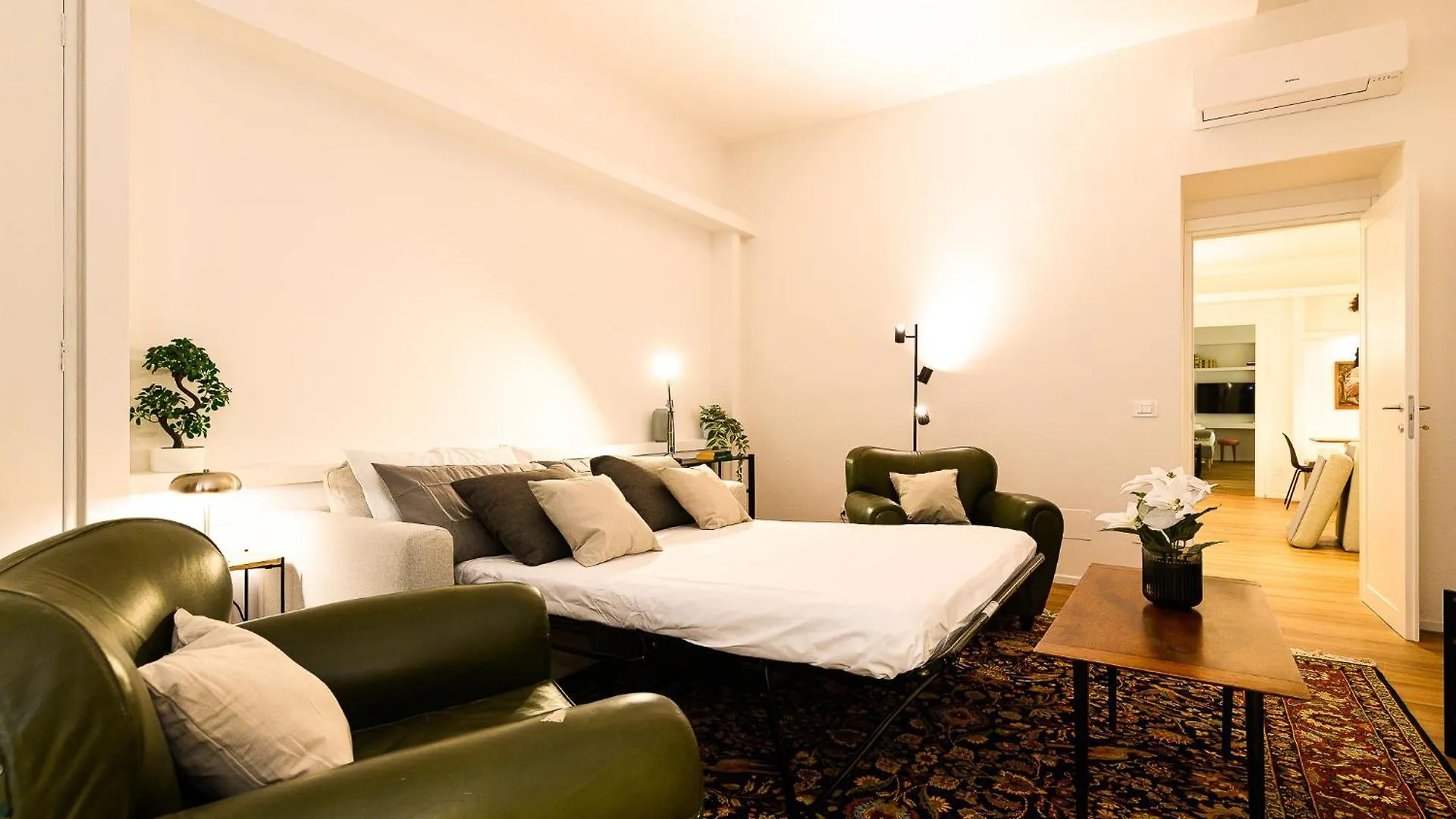 Central Near Vatican By Ndp Rent Rome